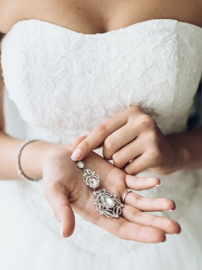 I gioielli per sposa e sposo